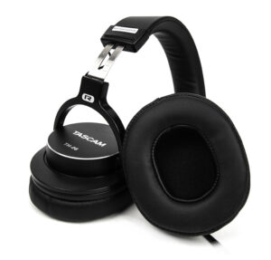 هدفون Tascam TH-06
